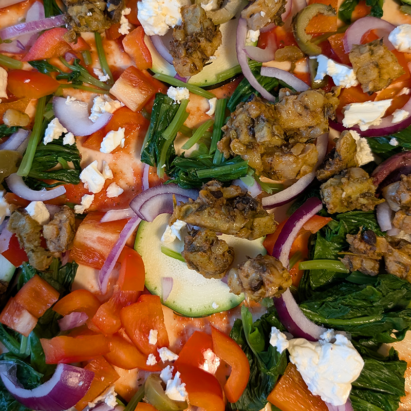 Lazy Hack Pizza mit Feta & Ofengemüse